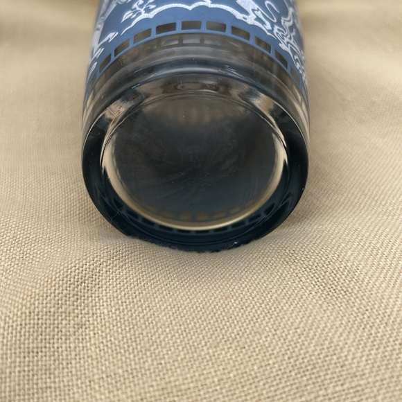 Vintage glass and metal martini shaker. No chips or cracks. - Picture 3 of 4